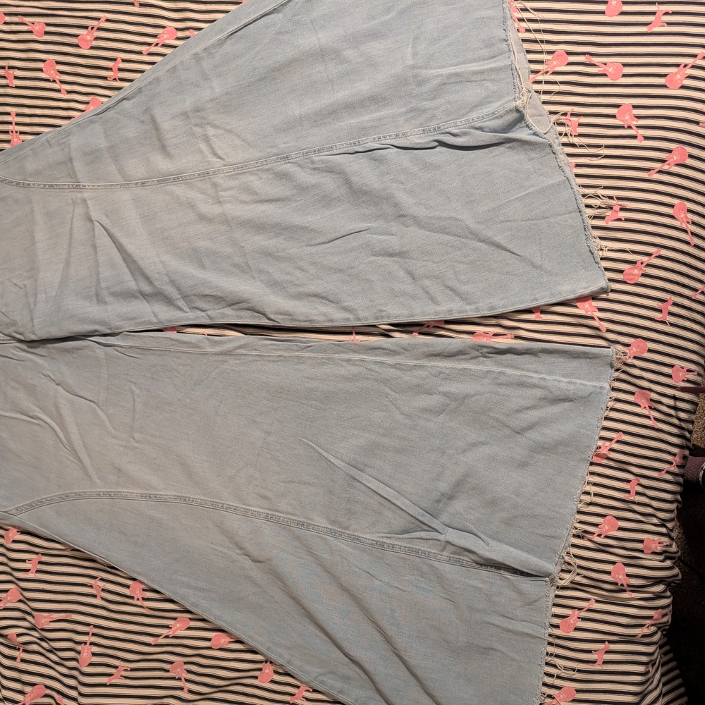 We The Free Denim Jeans in Light Blue - Picture 12 of 12